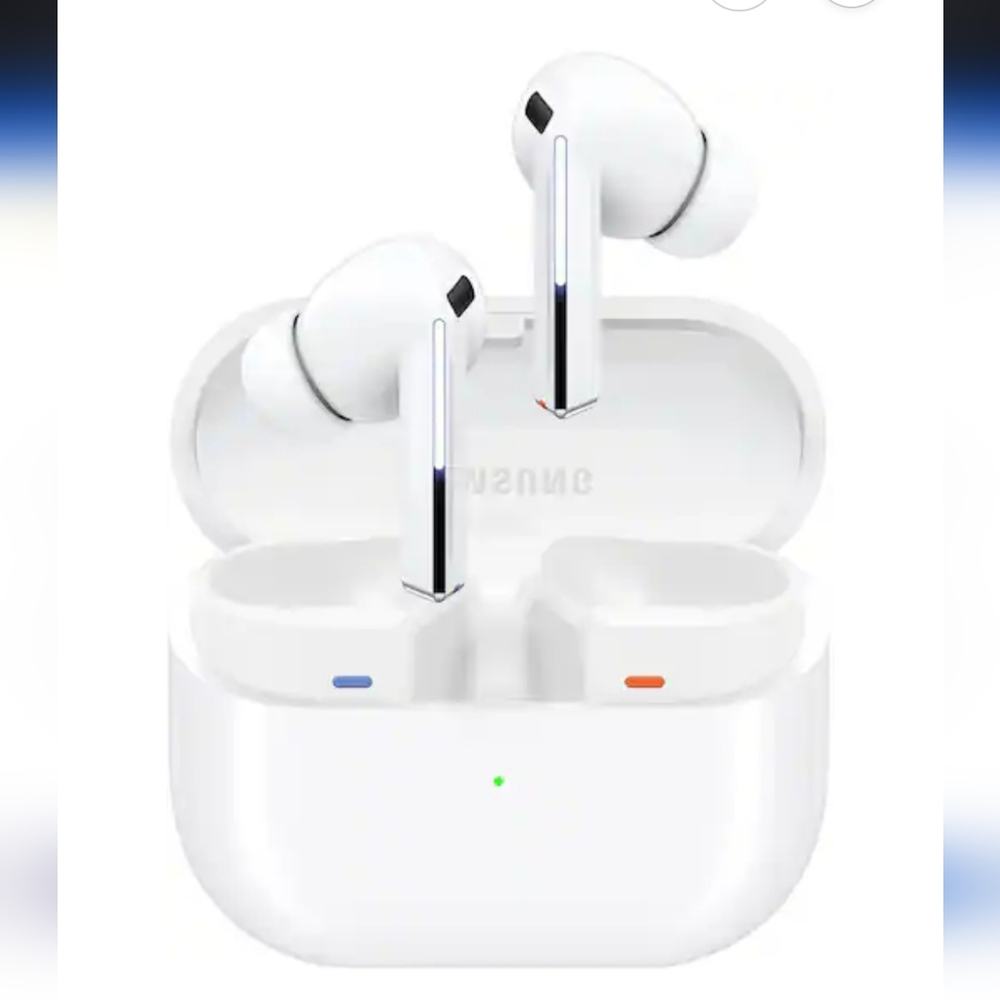 Samsung Galaxy Buds 3 Wireless White Earbuds with Charging Case